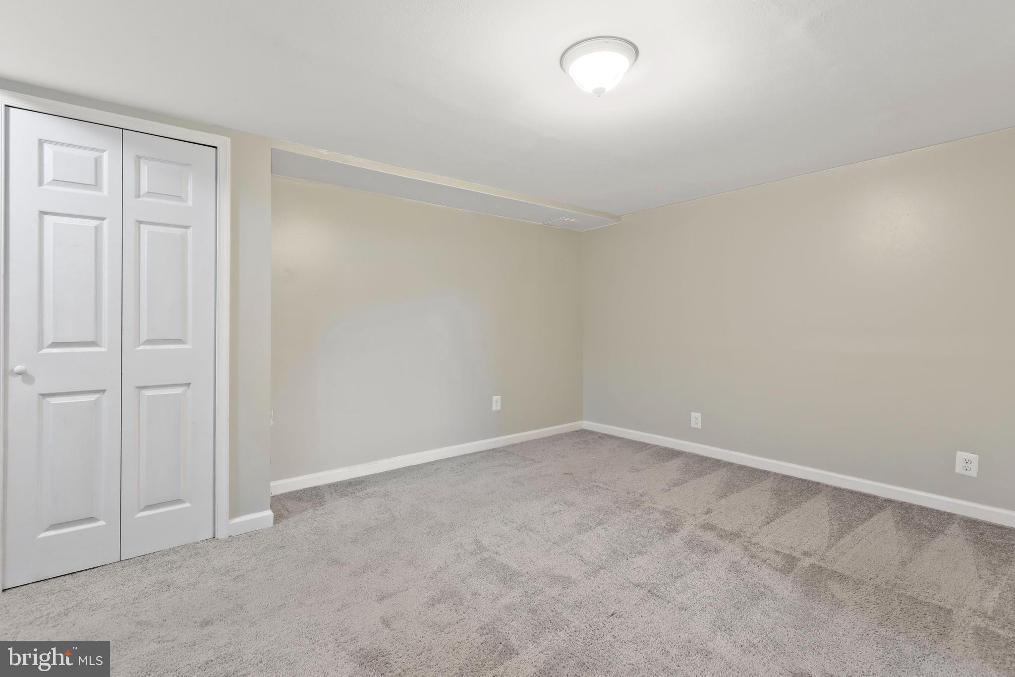 8008 Charlesmont Road Baltimore, MD 21222 - Photo 19 of 37