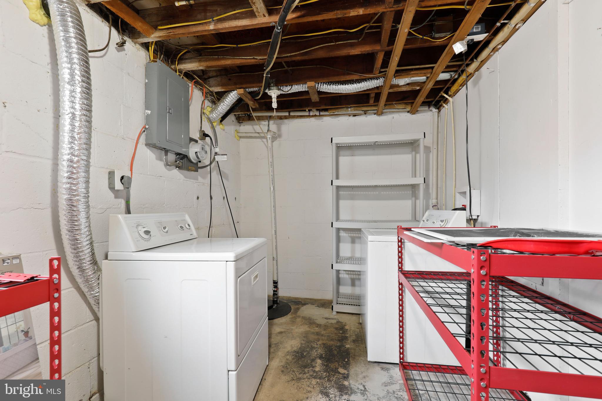 8008 Charlesmont Road Baltimore, MD 21222 - Photo 21 of 37