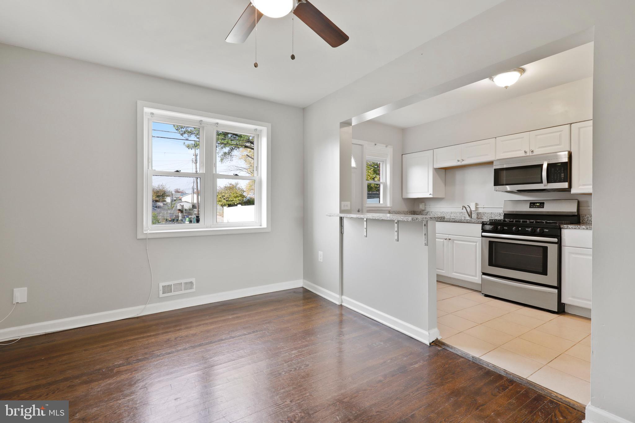 8008 Charlesmont Road Baltimore, MD 21222 - Photo 9 of 37
