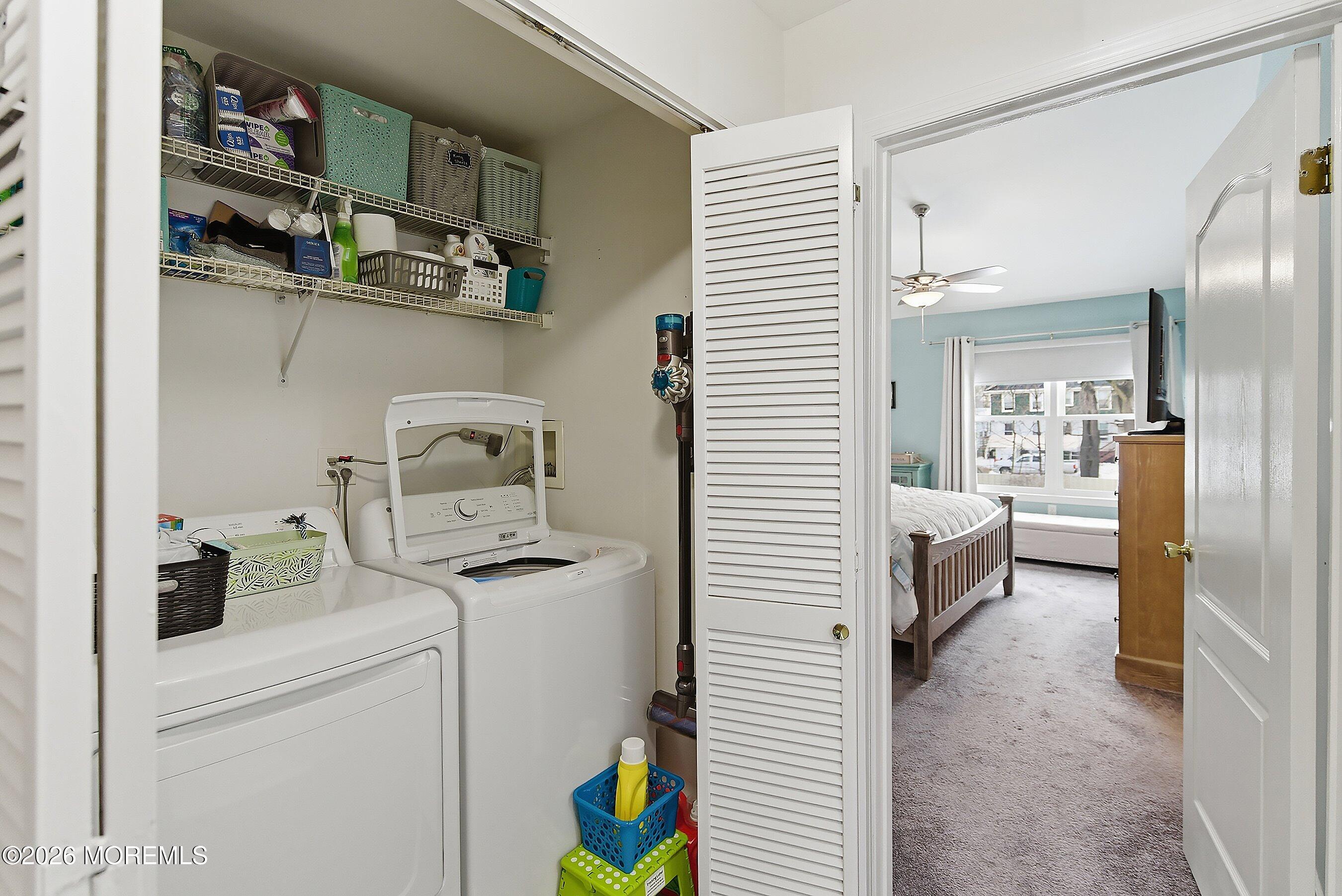 49 Lucia Court Matawan, NJ 07747 - Photo 20 of 25 17-Laundry