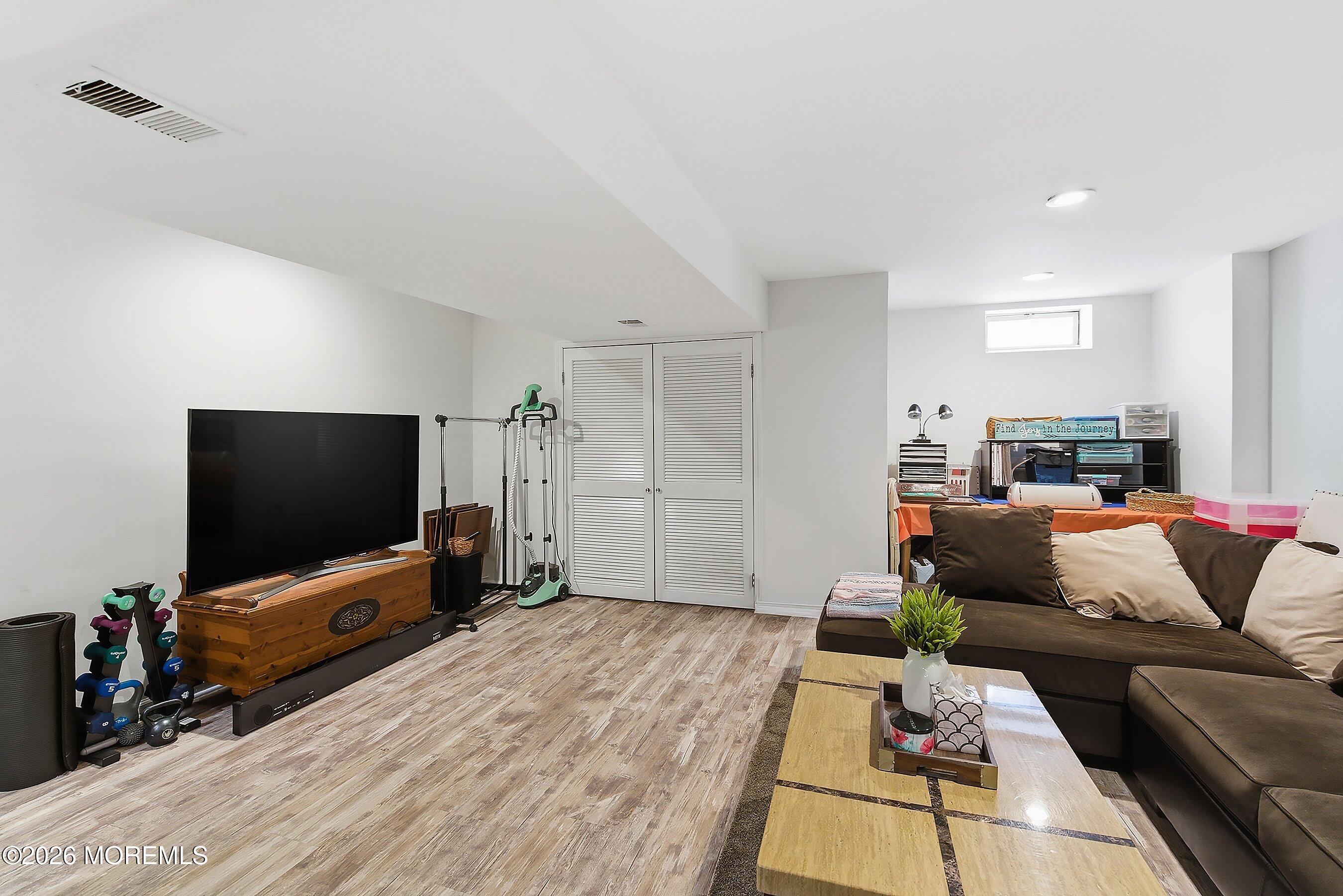 49 Lucia Court Matawan, NJ 07747 - Photo 23 of 25 07-Family 1B