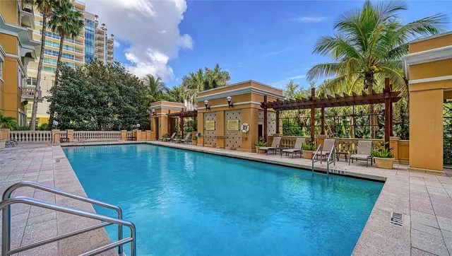 $550,000 | 750 North Tamiami Trail, Unit 1116, Sarasota, FL 34236