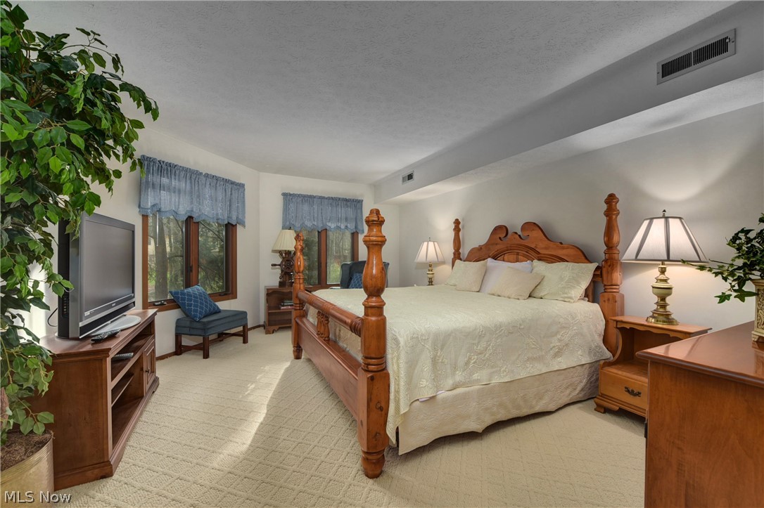 30087 Center Ridge Road, Unit A Westlake, OH 44145 - Photo 14 of 34 Gallery Image 14