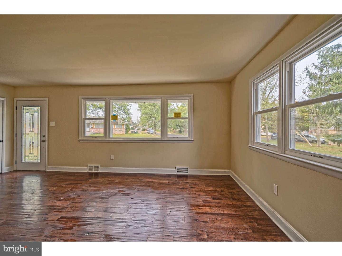700 Raws Avenue Somerdale, NJ 08083 - Photo 5 of 20 Gallery Image 5