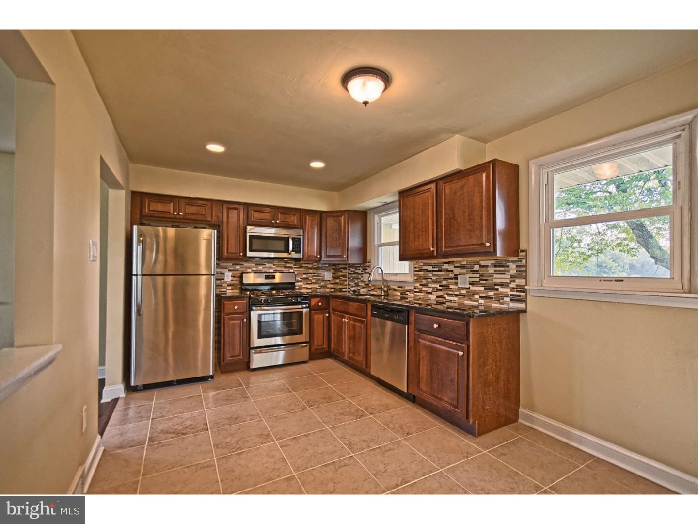 700 Raws Avenue Somerdale, NJ 08083 - Photo 7 of 20 Gallery Image 7
