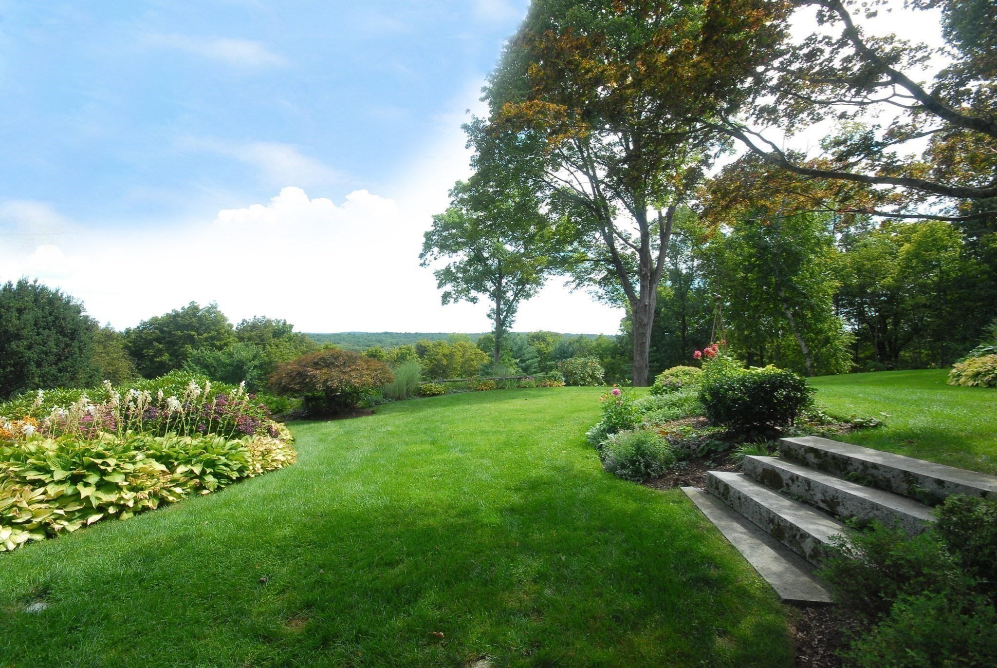 9 Hilliard Road Lincoln, MA 01773 - Photo 32 of 42 Gallery Image 32