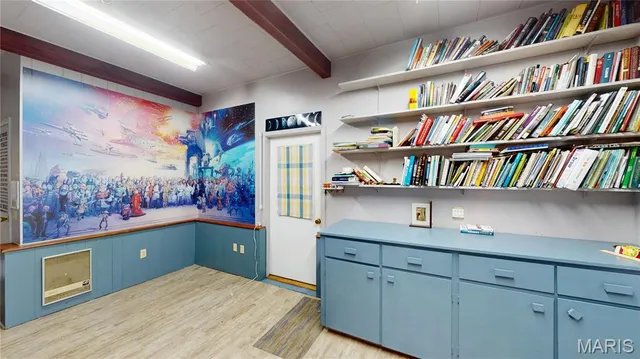 $195,000 | 957 Highway 140, Greenville, IL 62246