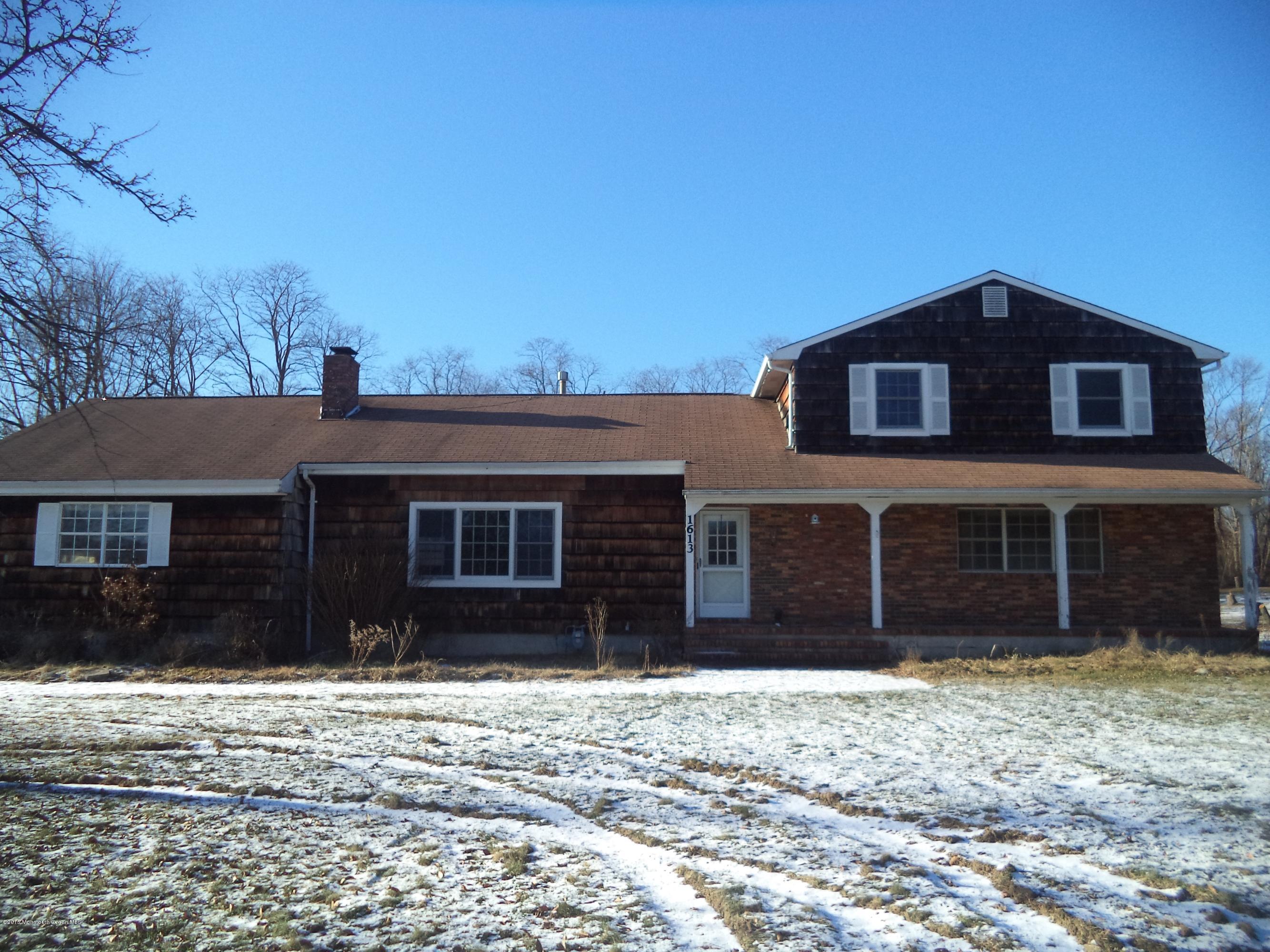 1613 Martin Road Neptune, NJ 07753 - Photo 19 of 20 037