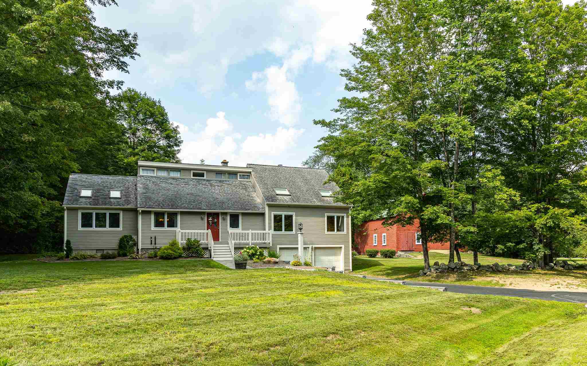 55 Darling Road Keene, NH 03431 - Photo 2 of 39