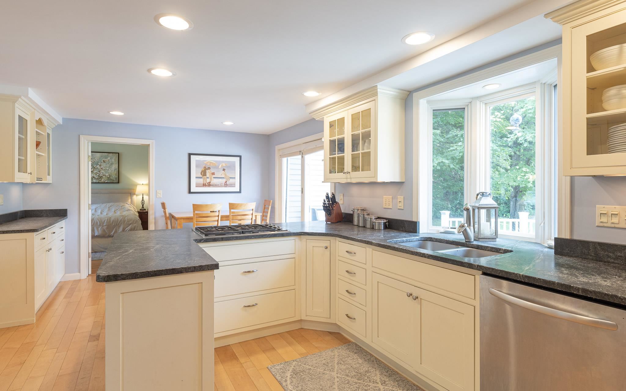 55 Darling Road Keene, NH 03431 - Photo 6 of 39