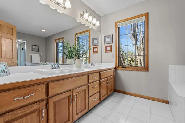 $679,900 | 14751 62nd Avenue North, Maple Grove, MN 55311