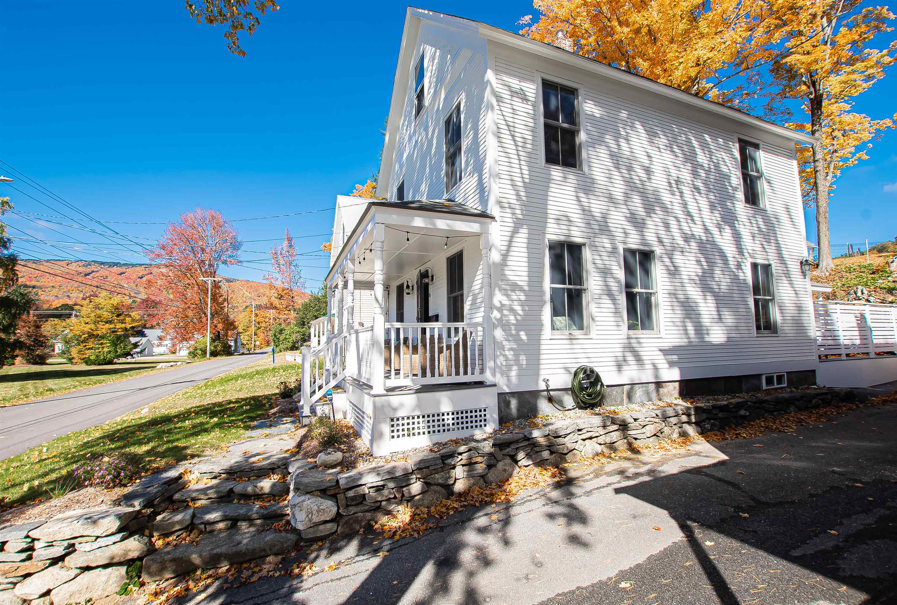 51 High Street Ludlow, VT 05149 - Photo 2 of 44