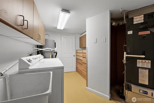 $399,900 | 7314 Steilacoom Boulevard Southwest, Lakewood, WA 98499