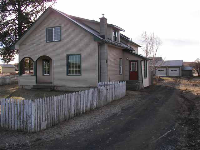 13708 East Valley Chapel Road Fairfield, WA 99012 - Photo 1 of 9