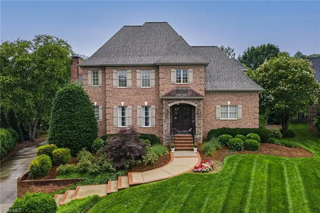 $1,250,000 | 925 Salem Glen Court, Clemmons, NC 27012