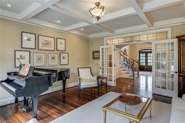 $1,125,000 | 925 Salem Glen Court, Clemmons, NC 27012