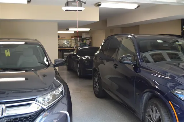 $1,250,000 | 925 Salem Glen Court, Clemmons, NC 27012