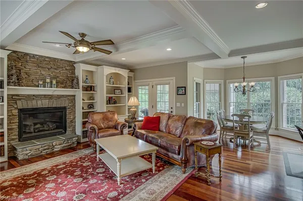 $1,125,000 | 925 Salem Glen Court, Clemmons, NC 27012
