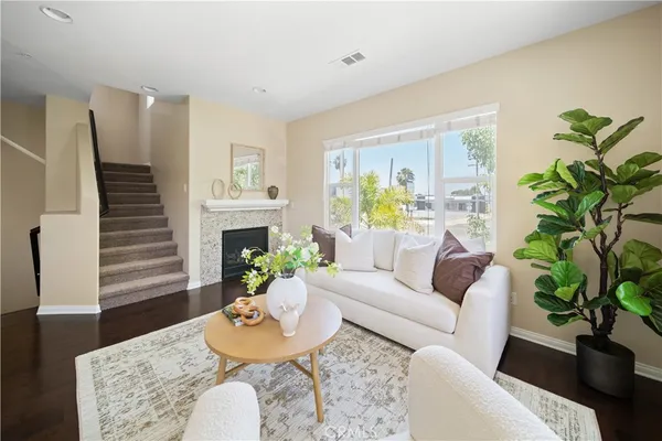 $799,888 | 6168 Lincoln Avenue, Cypress, CA 90630