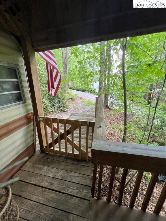 502 Windridge Road Newland, NC 28657 - Photo 16 of 18 Gallery Image 16