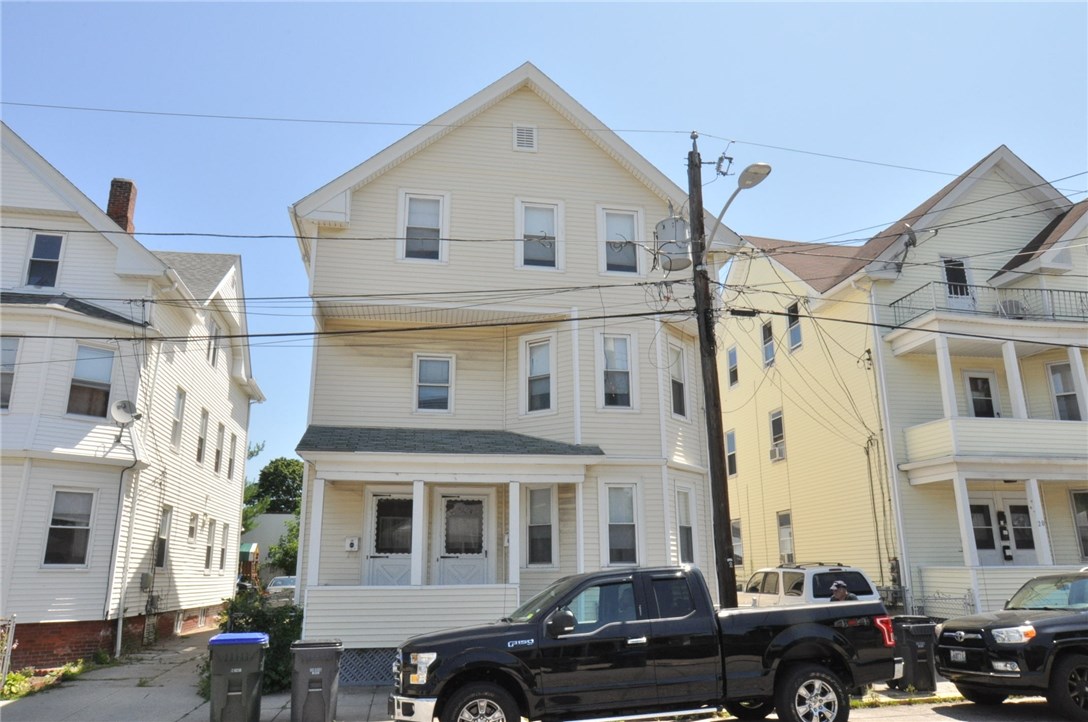 18 Geneva Street Providence, RI 02908 - Photo 2 of 18