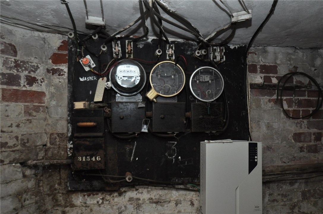 18 Geneva Street Providence, RI 02908 - Photo 5 of 18