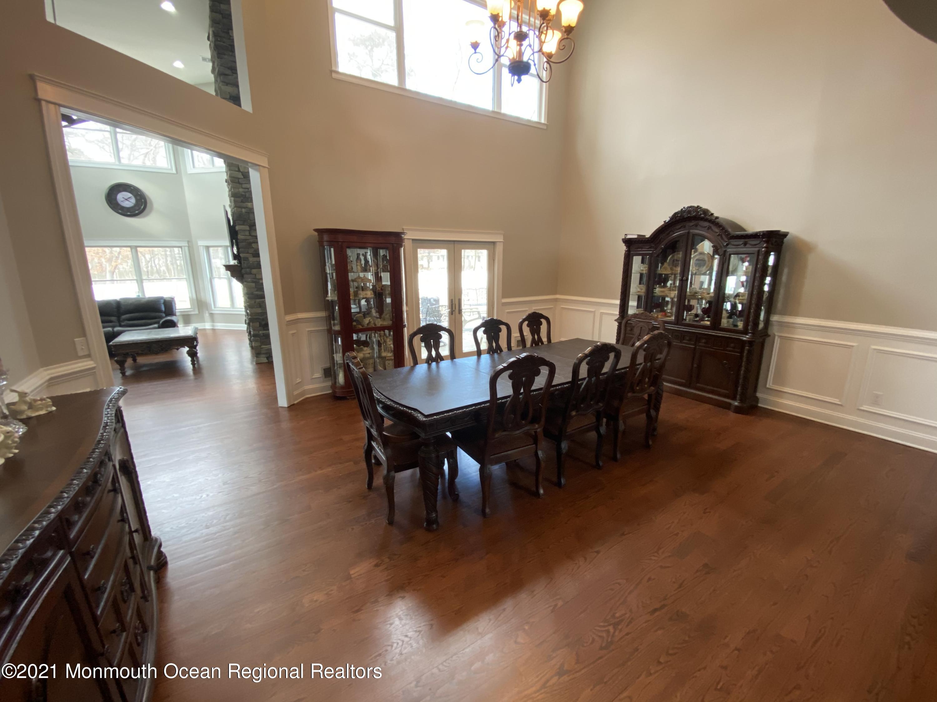 348 Central Boulevard Bayville, NJ 08721 - Photo 12 of 35 94C8766D-CA85-46C5-87FA-EB355B4EFAA4