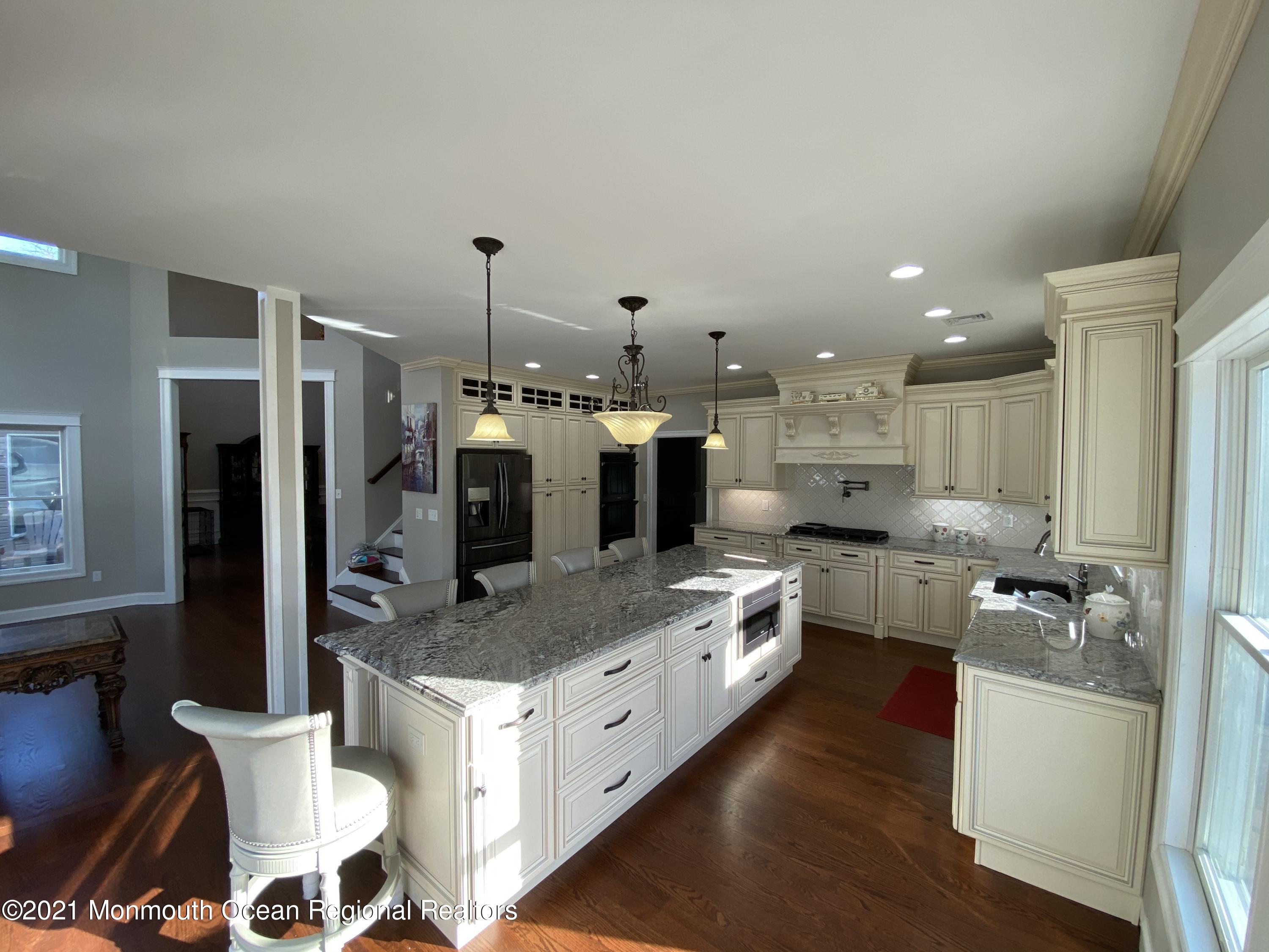 348 Central Boulevard Bayville, NJ 08721 - Photo 19 of 35 00B3EF33-E67D-4D01-B278-BBC0FD7AE5E5