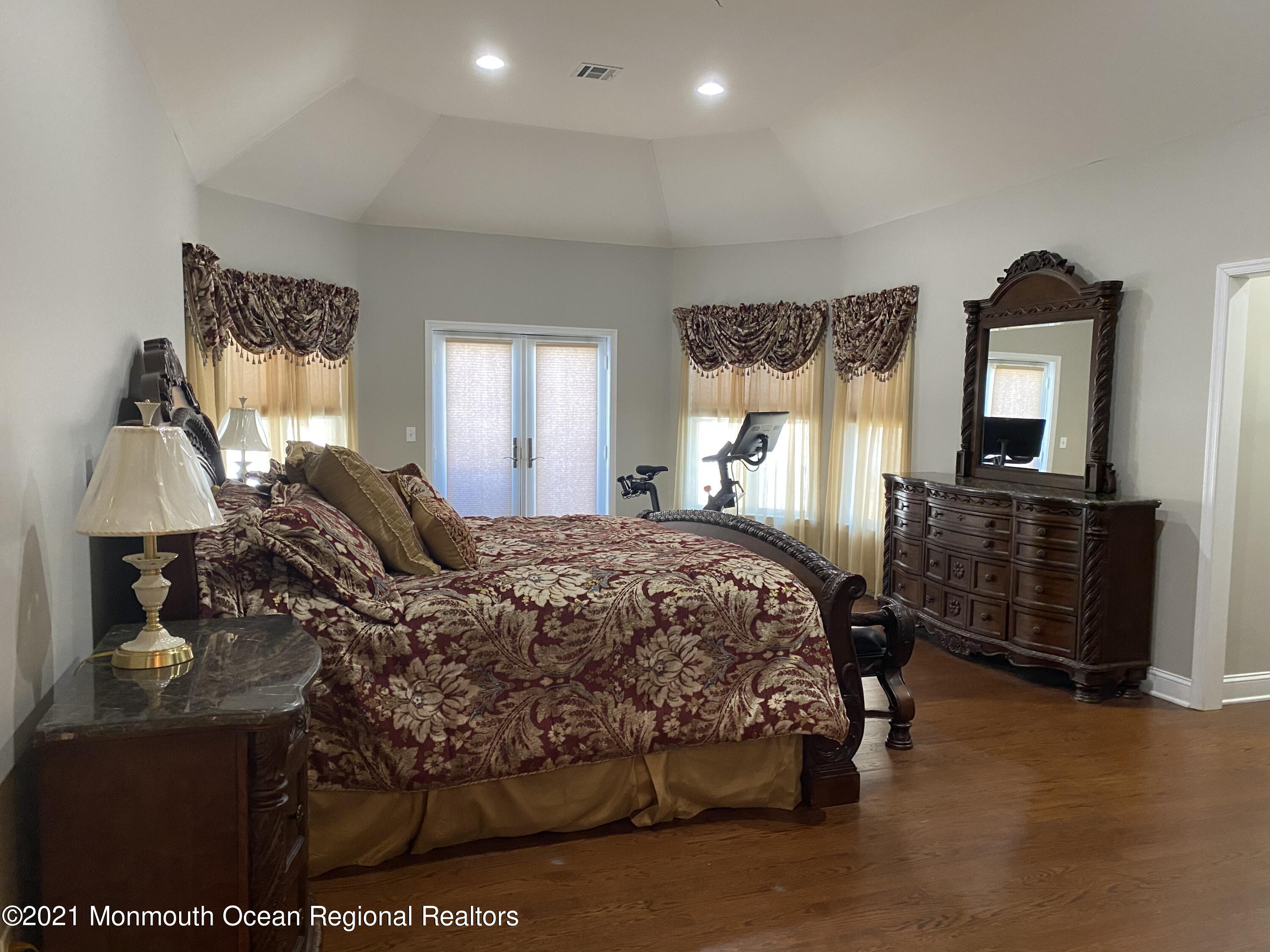 348 Central Boulevard Bayville, NJ 08721 - Photo 25 of 35 96151816-CC20-4B0E-846B-7F15E28D9B41