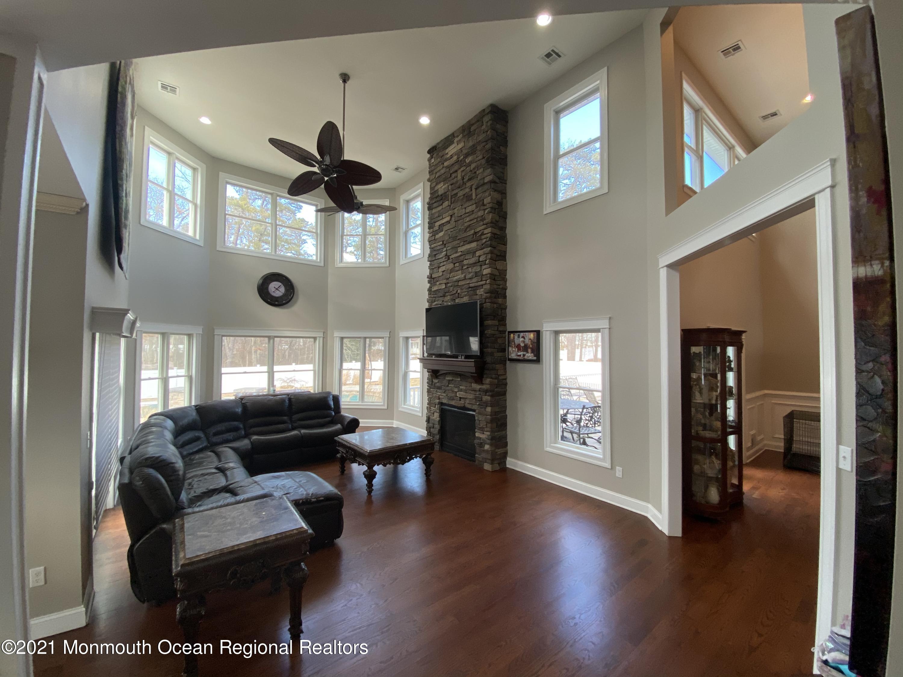 348 Central Boulevard Bayville, NJ 08721 - Photo 9 of 35 7DC6EABB-FE62-40C1-83E0-54BCA889A8F2