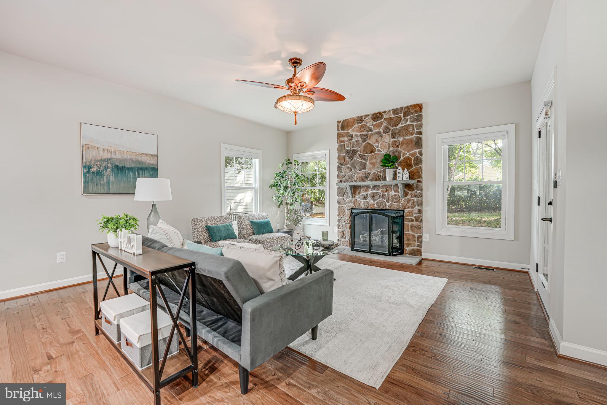 1925 Griffith Road Falls Church, VA 22043 - Photo 6 of 43