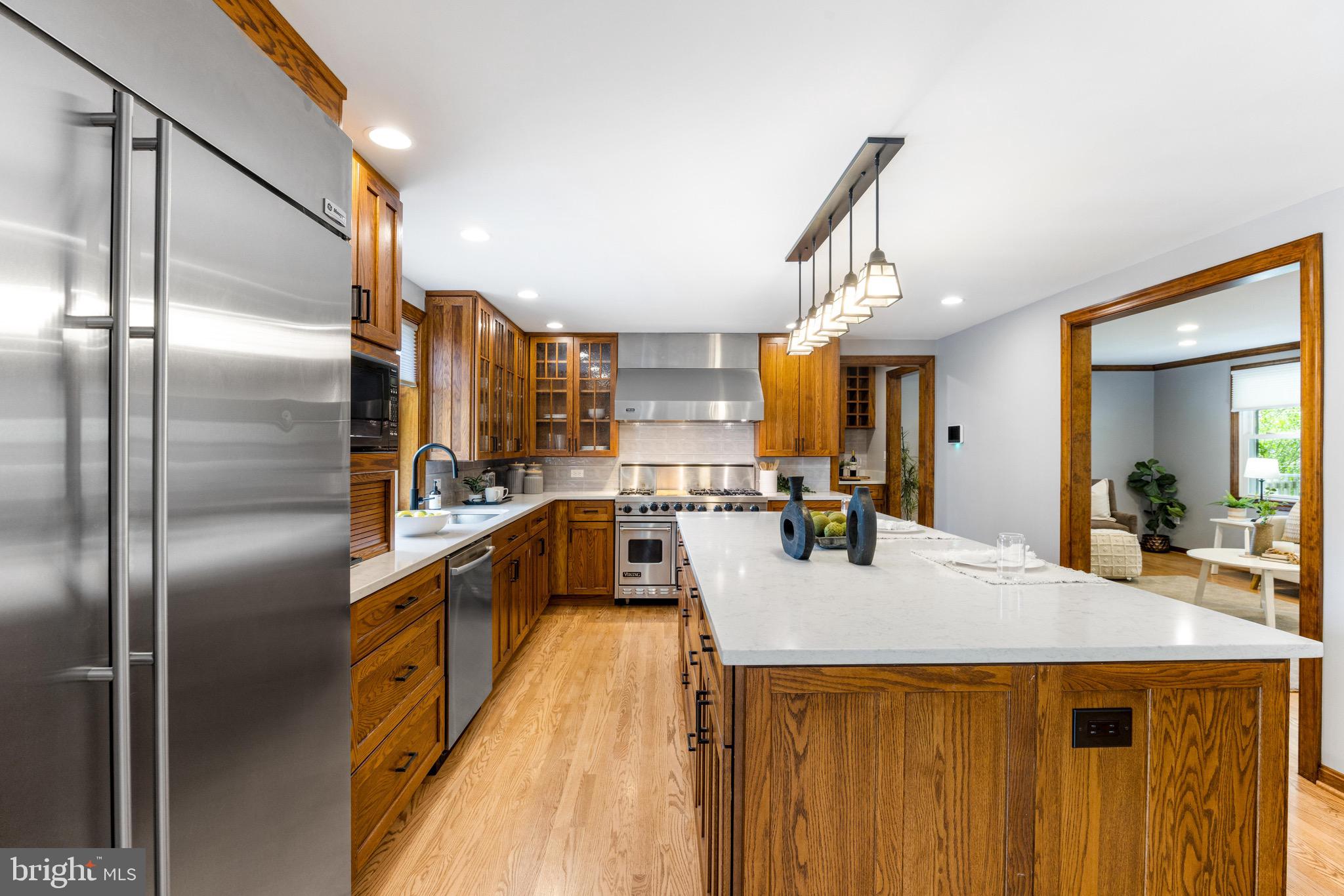 8735 Doves Fly Way Laurel, MD 20723 - Photo 3 of 64 Quartz Countertops