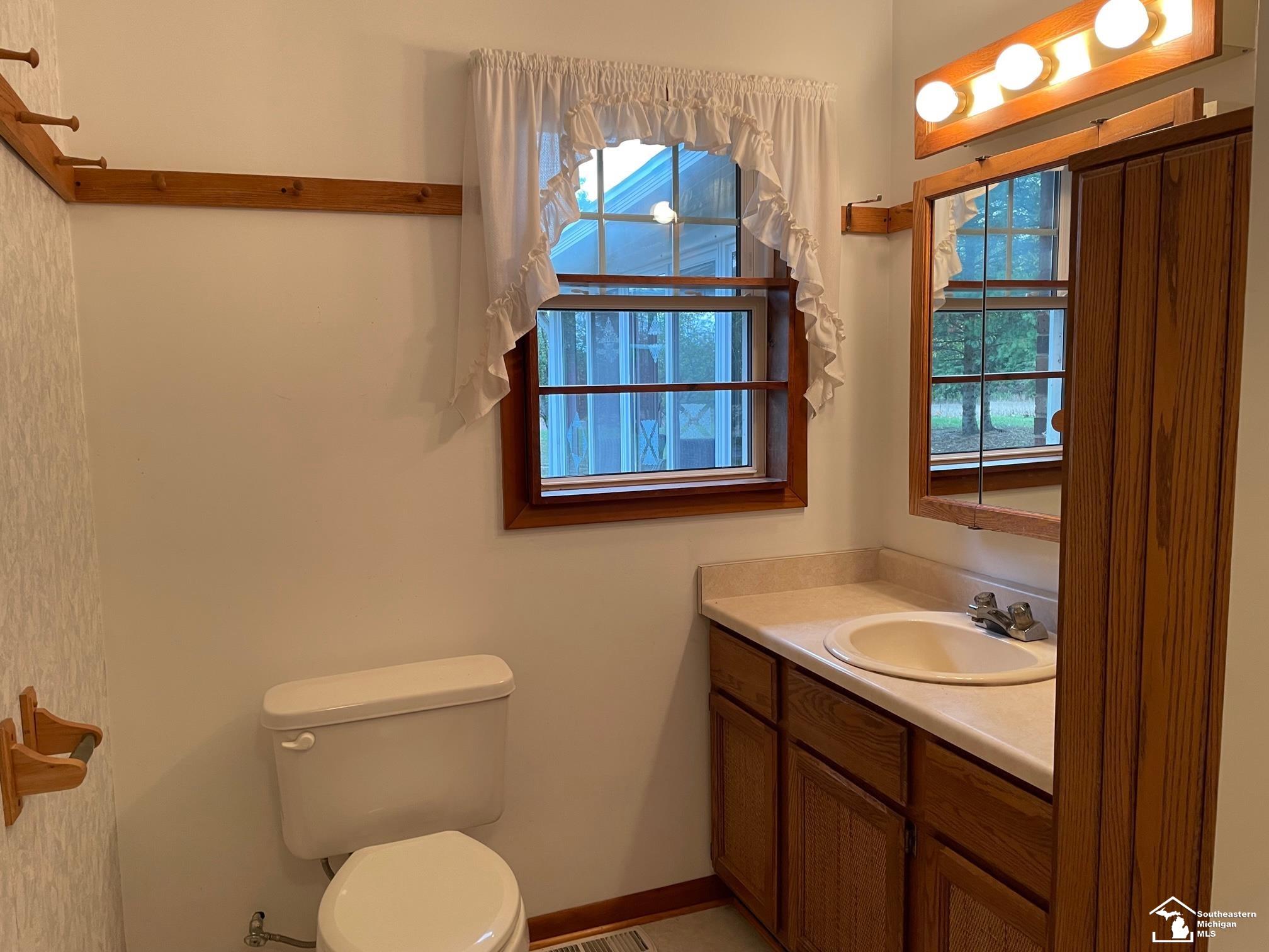 10360 Douglas Road Temperance, MI 48182 - Photo 36 of 50