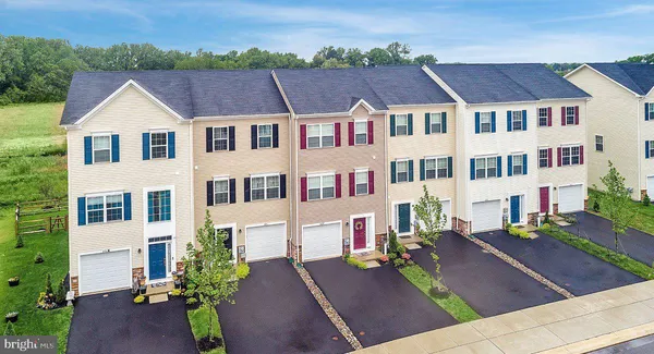 $2,500 | 933 Lissicasey Loop, Middletown, DE 19709