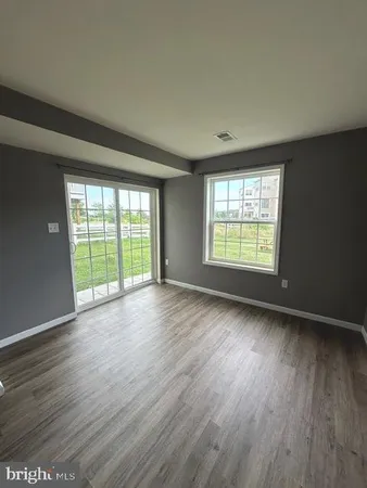 $2,500 | 933 Lissicasey Loop, Middletown, DE 19709