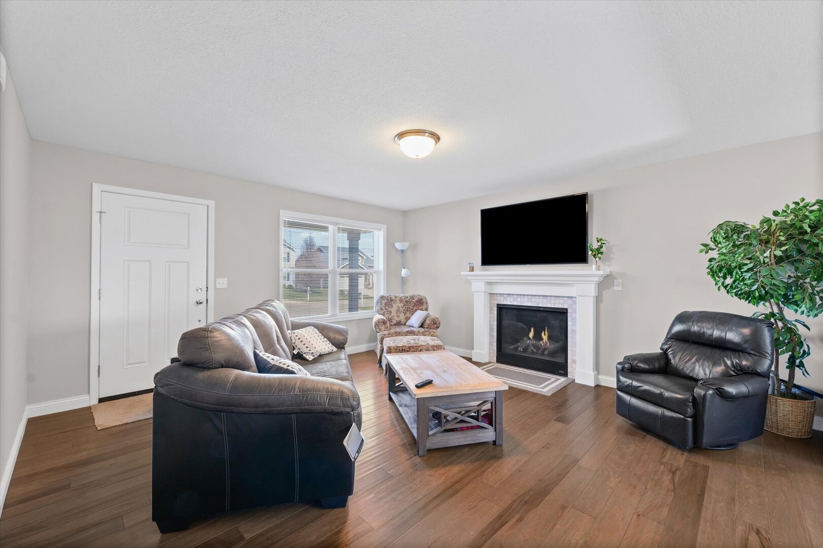 3909 Slate Drive Champaign, IL 61822 - Photo 5 of 31