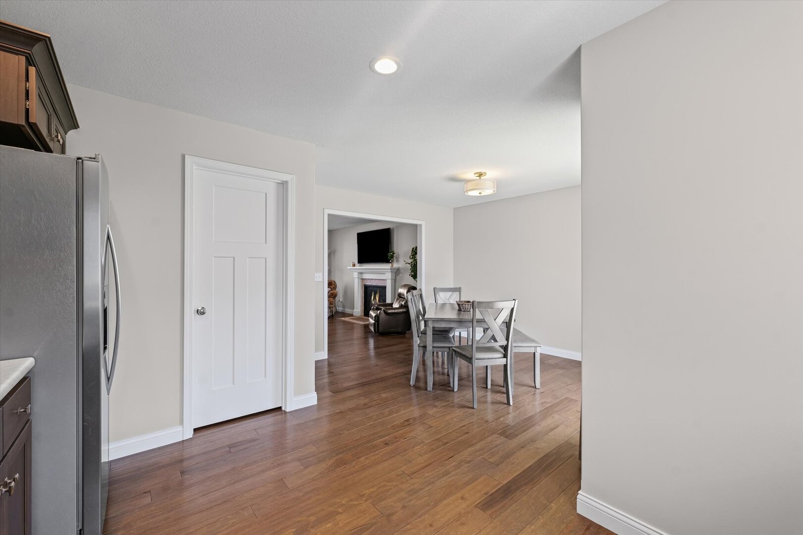 3909 Slate Drive Champaign, IL 61822 - Photo 10 of 31