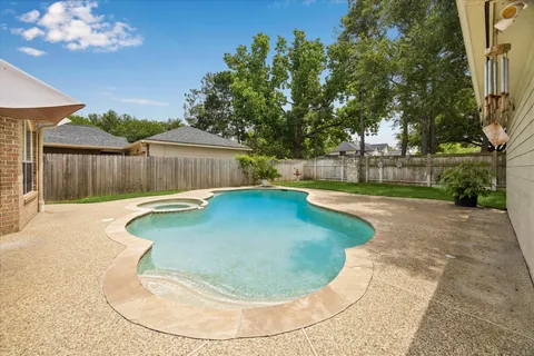 $379,000 | 17507 Golden Glade Lane, Houston, TX 77095