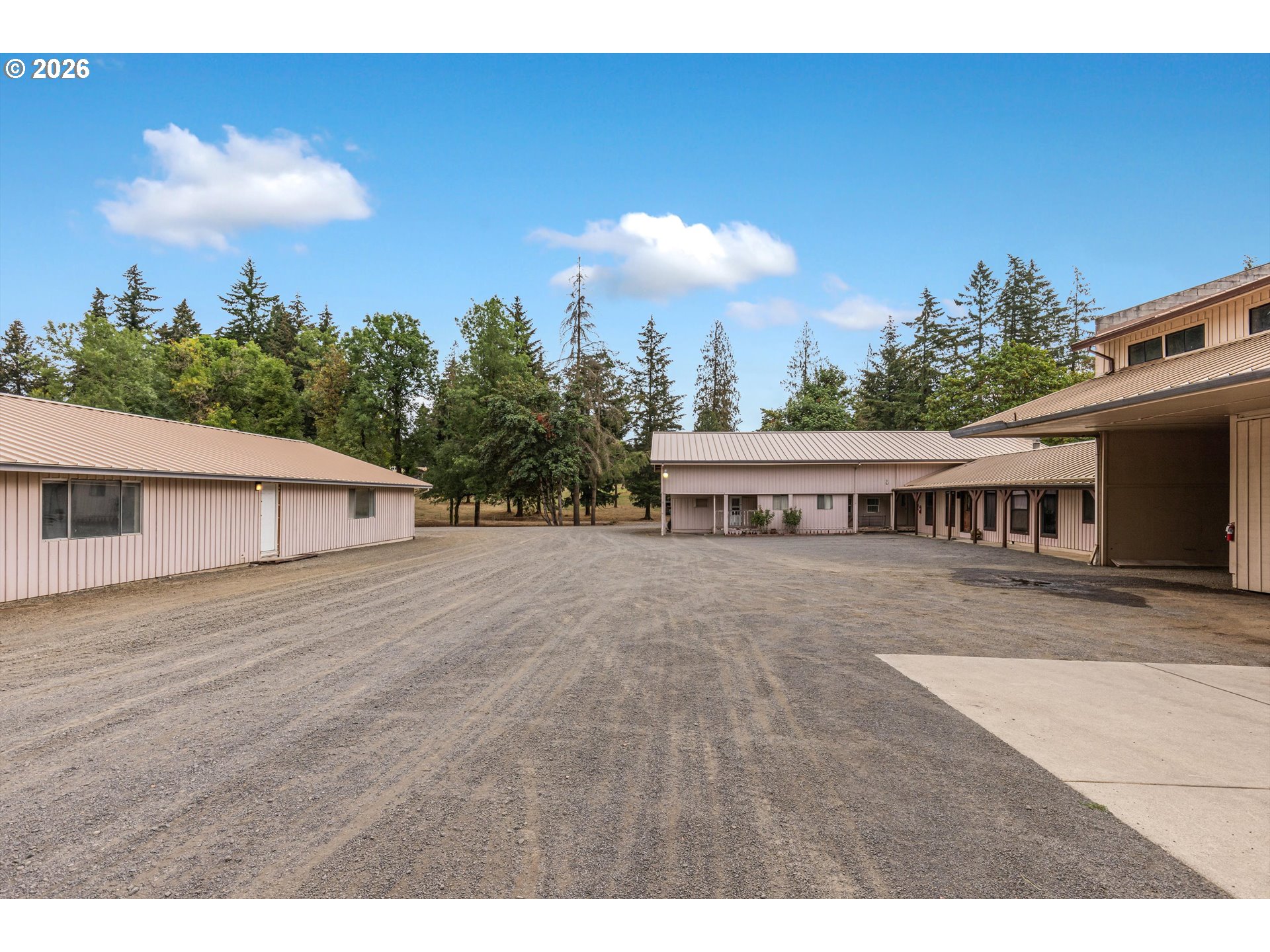 22396 South Parrot Creek Road Oregon City, OR 97045 - Photo 37 of 48