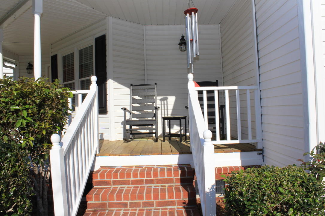 150 Winding Rock Road Goose Creek, SC 29445 - Photo 5 of 58 E65FF4D2-71DC-4CED-A6F7-1D1E752CD49E_1_1