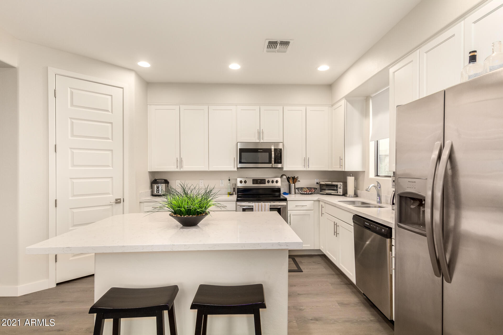 4235 North 26th Street, Unit 1 Phoenix, AZ 85016 - Photo 9 of 35 08 - 26th