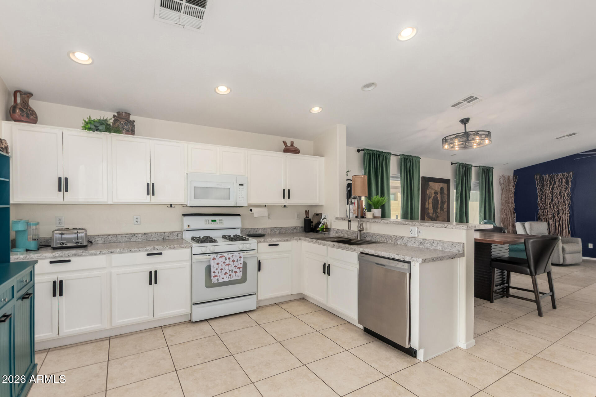 3248 East Joseph Way Gilbert, AZ 85295 - Photo 16 of 42 16 - Joseph