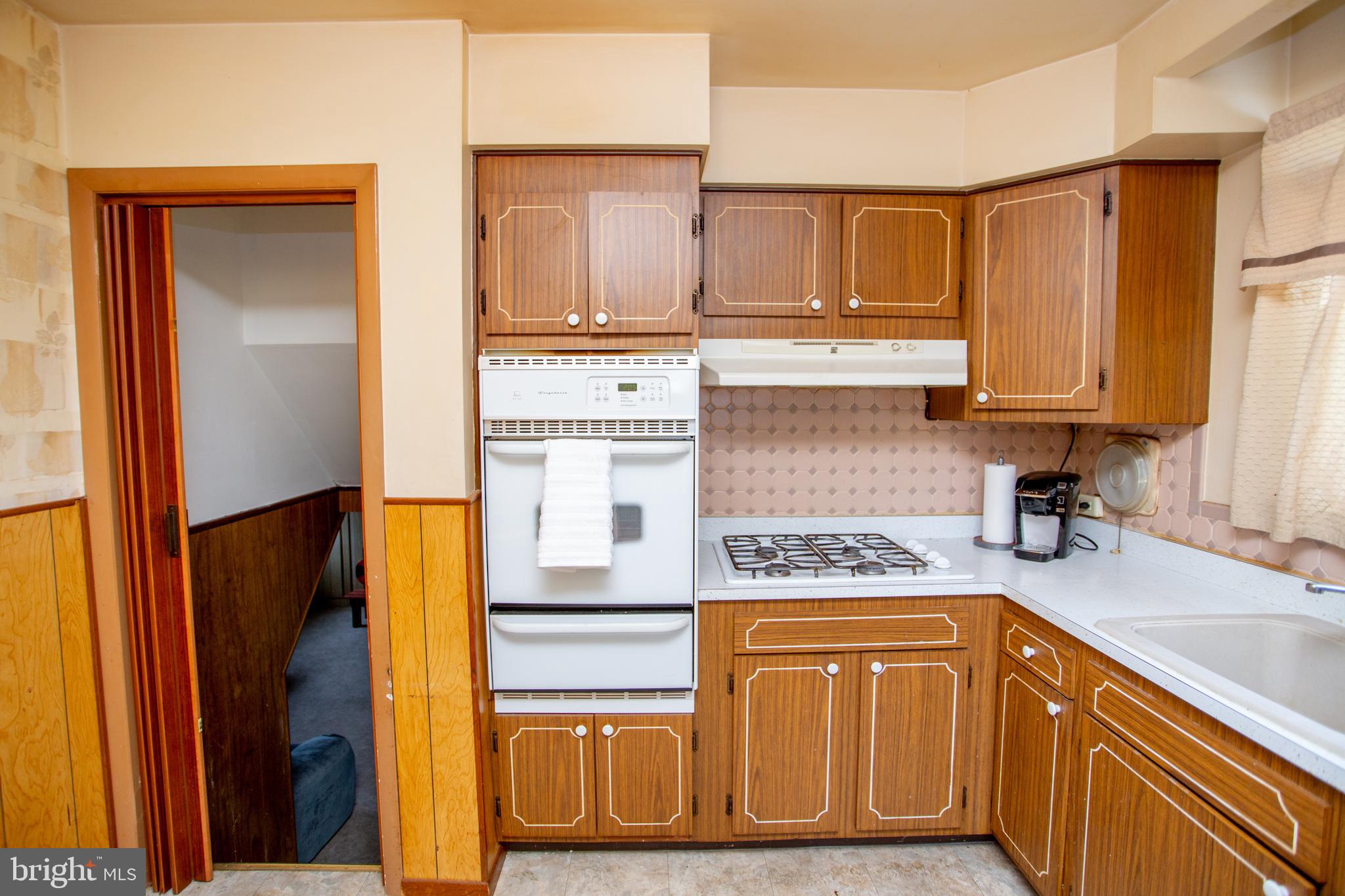 1264 Tulip Road Warminster, PA 18974 - Photo 7 of 21 a kitchen with stainless steel appliances granite countertop a refrigerator and a sink