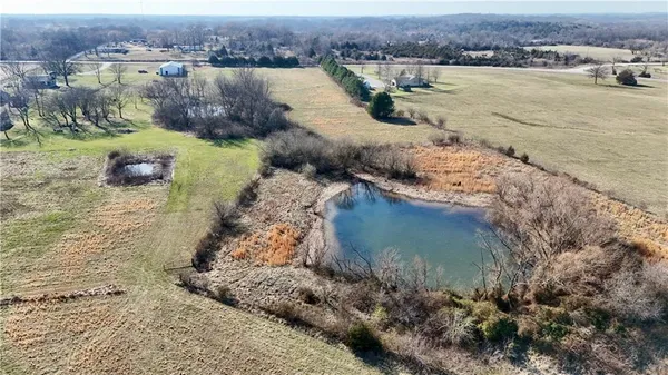 $659,000 | 14769 Northeast State Route East, Adrian, MO 64720