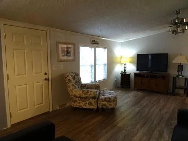 $659,000 | 14769 Northeast State Route East, Adrian, MO 64720