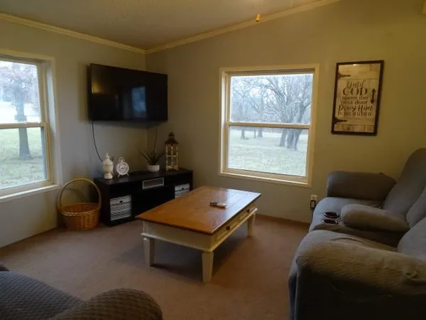 $659,000 | 14769 Northeast State Route East, Adrian, MO 64720