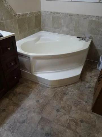 $659,000 | 14769 Northeast State Route East, Adrian, MO 64720