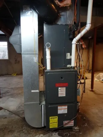 $659,000 | 14769 Northeast State Route East, Adrian, MO 64720