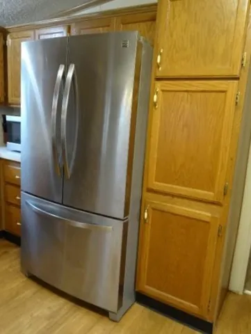 $659,000 | 14769 Northeast State Route East, Adrian, MO 64720