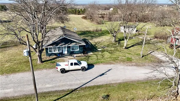 $659,000 | 14769 Northeast State Route East, Adrian, MO 64720